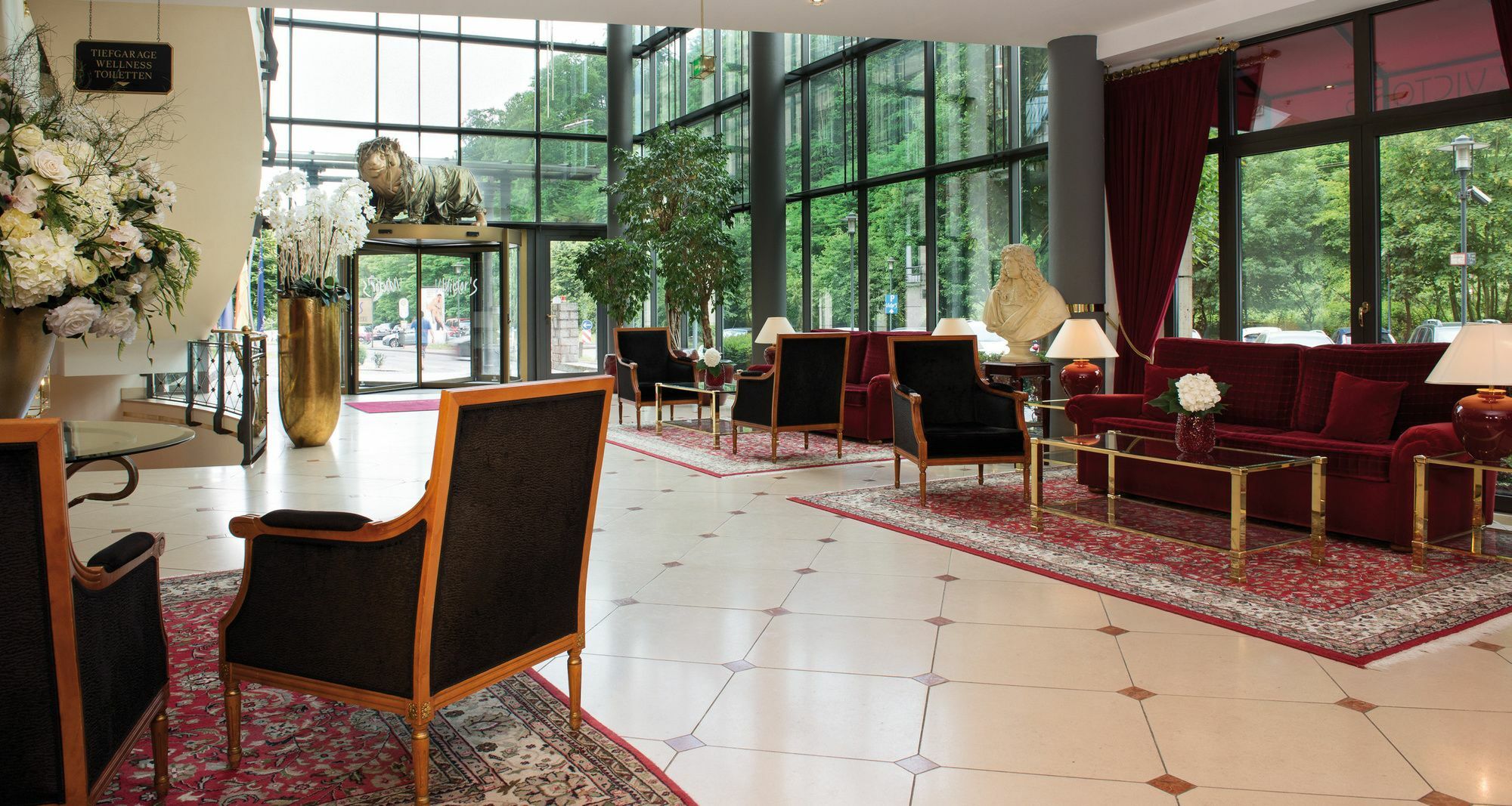 Victor'S Residenz-Hotel Саарбрюкен Екстериор снимка