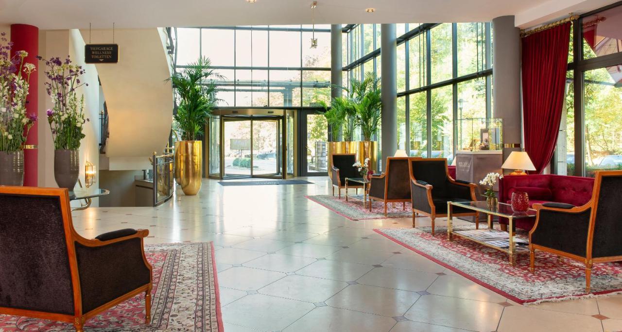 Victor'S Residenz-Hotel Саарбрюкен Екстериор снимка